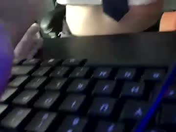 Kira_X19 Chaturbate stream image from December 15, 2025