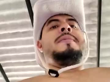 Beefypecs_10 Chaturbate stream image from December 15, 2025