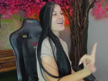 Marahanson_ Chaturbate stream image from December 15, 2025