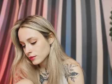 Aviva_Faith Chaturbate stream image from December 15, 2025