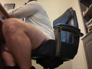 Boredhorndog Chaturbate stream image from December 15, 2025