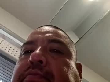 Davidzhere222800 Chaturbate stream image from December 15, 2025