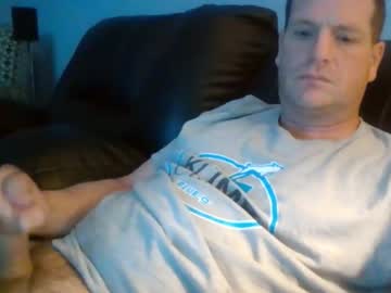 Lovetocum37 Chaturbate stream image from December 15, 2025