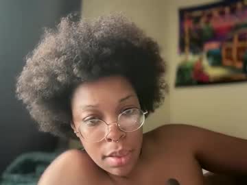 Productivepussy Chaturbate stream image from December 15, 2025