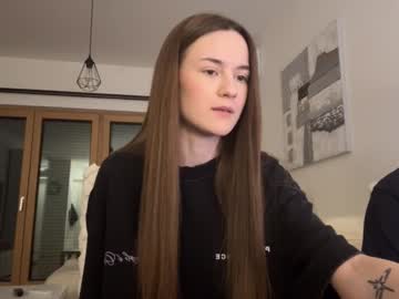 Double_Sun Chaturbate stream image from December 15, 2025