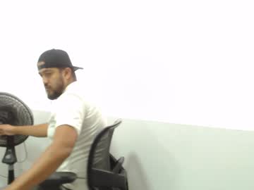 Daviko07 Chaturbate stream image from December 15, 2025