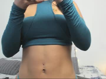 Sopphiefox Chaturbate stream image from December 15, 2025