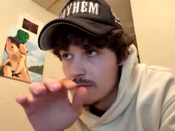 Yungstudbev Chaturbate stream image from December 15, 2025