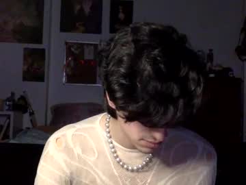 Super_Bttm Chaturbate stream image from December 16, 2025