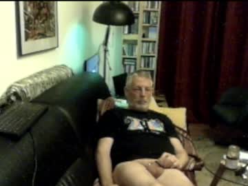 Chrissell Chaturbate stream image from December 16, 2025
