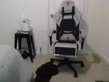 Maxryderr Chaturbate stream image from December 16, 2025