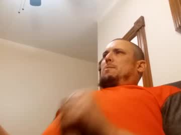 Myjohnson5 Chaturbate stream image from December 16, 2025