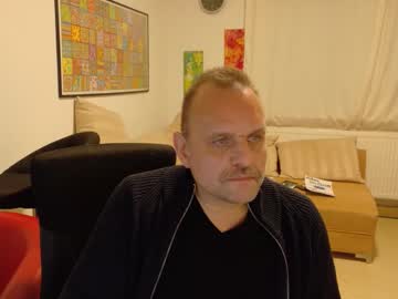Sklavin_Anna Chaturbate stream image from December 16, 2025