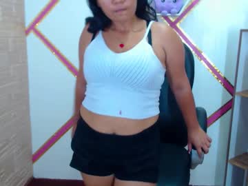 Heidy_Colins Chaturbate stream image from December 16, 2025