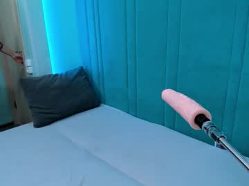 Juliabeautiful Chaturbate stream image from December 16, 2025