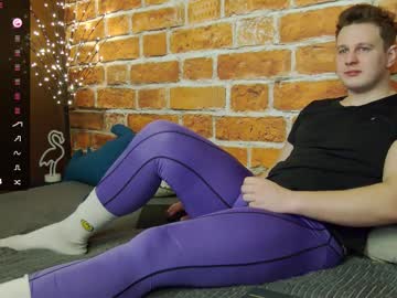 Charlie_Smiley Chaturbate stream image from December 16, 2025