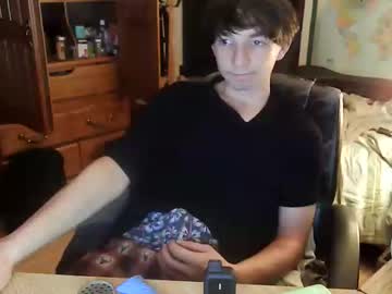 Creamfilling1 Chaturbate stream image from December 16, 2025