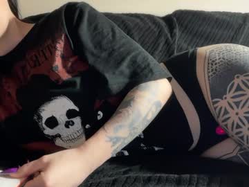 Freyax69 Chaturbate stream image from December 16, 2025