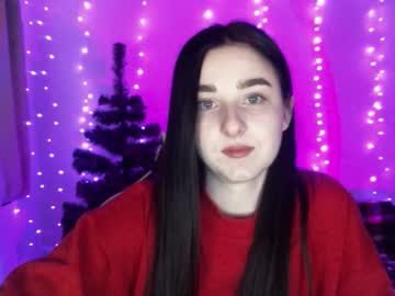 Krisbadass Chaturbate stream image from December 16, 2025