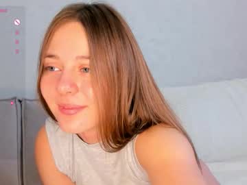 Milla_Cutiepie Chaturbate stream image from December 16, 2025