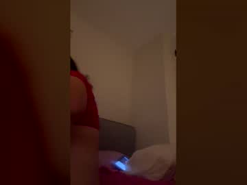 Nicelymade4u Chaturbate stream image from December 16, 2025