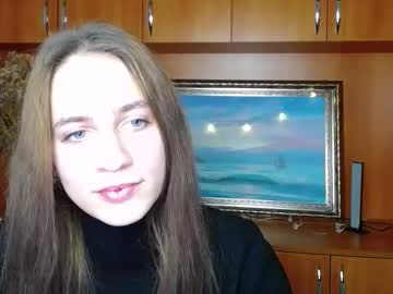 Smilequeen_3 Chaturbate stream image from December 16, 2025