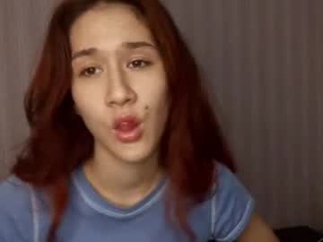 Trinhposter Chaturbate stream image from December 16, 2025