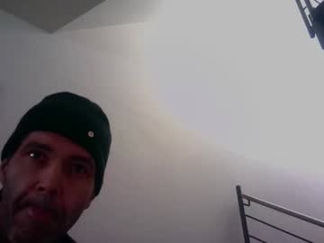 Voyeuredeluxe Chaturbate stream image from December 16, 2025