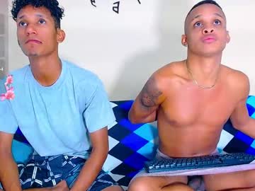 Latinvenz Chaturbate stream image from December 16, 2025