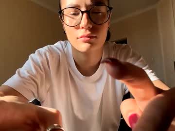 Nanceegindlesperger Chaturbate stream image from December 16, 2025