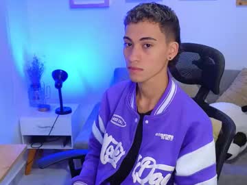 Yulian_Vasquez Chaturbate stream image from December 16, 2025