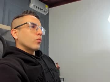 Luca_Morettii Chaturbate stream image from December 16, 2025