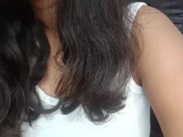 Shreya_0 Chaturbate stream image from December 16, 2025