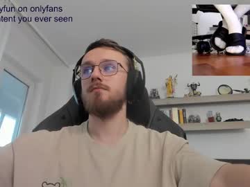 Alphaboyfun Chaturbate stream image from December 16, 2025
