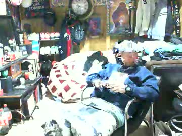 Maybemollyxxx Chaturbate stream image from December 16, 2025