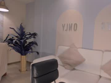 Sunnyrivers_ Chaturbate stream image from December 16, 2025
