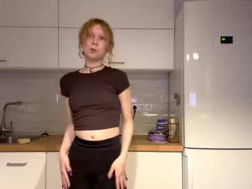 Deboramcdonnall Chaturbate stream image from December 16, 2025