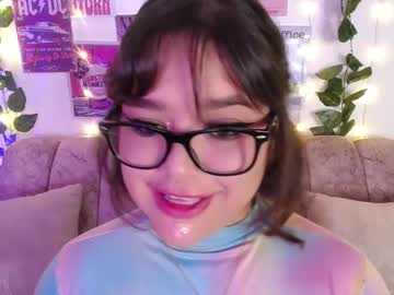 Chaarlotte_1 Chaturbate stream image from December 16, 2025
