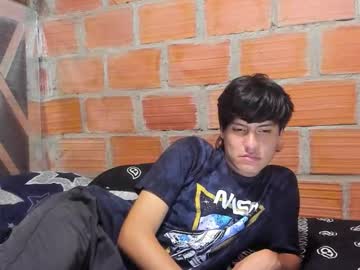 Liam_Cuteee Chaturbate stream image from December 16, 2025