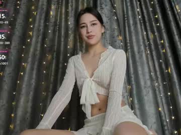 Meow_Mikasa Chaturbate stream image from December 16, 2025