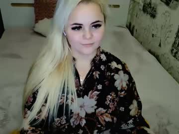 Sugarkissx Chaturbate stream image from December 16, 2025