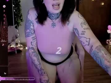 Dakotacandy_ Chaturbate stream image from December 16, 2025