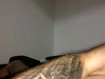 Julian890905723 Chaturbate stream image from December 16, 2025