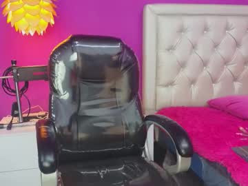 Mia_Cat18 Chaturbate stream image from December 16, 2025