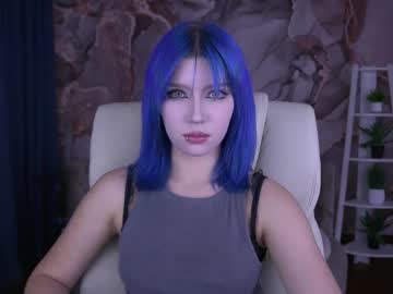 Selenairis Chaturbate stream image from December 16, 2025