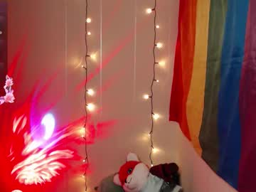 Alexwolfmoto Chaturbate stream image from December 17, 2025
