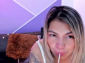 Gabriella_Santtos Chaturbate stream image from December 17, 2025