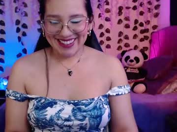 Greta_Ass Chaturbate stream image from December 17, 2025