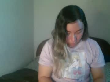 Hannahevans2 Chaturbate stream image from December 17, 2025