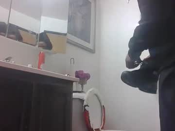 Bignhard3000 Chaturbate stream image from December 17, 2025